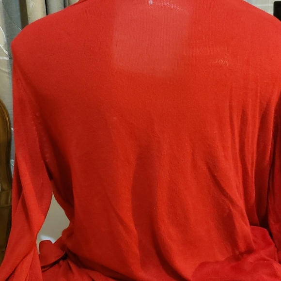 Sweater - Picture 4 of 6